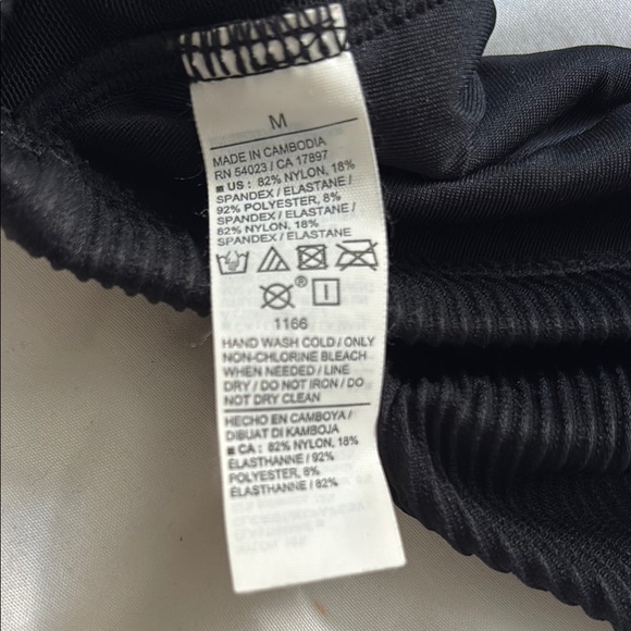 Old Navy Black Bikini Set - Picture 3 of 6